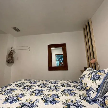 Cozy Room In The Heart Of Little Havana Miami Exterior photo